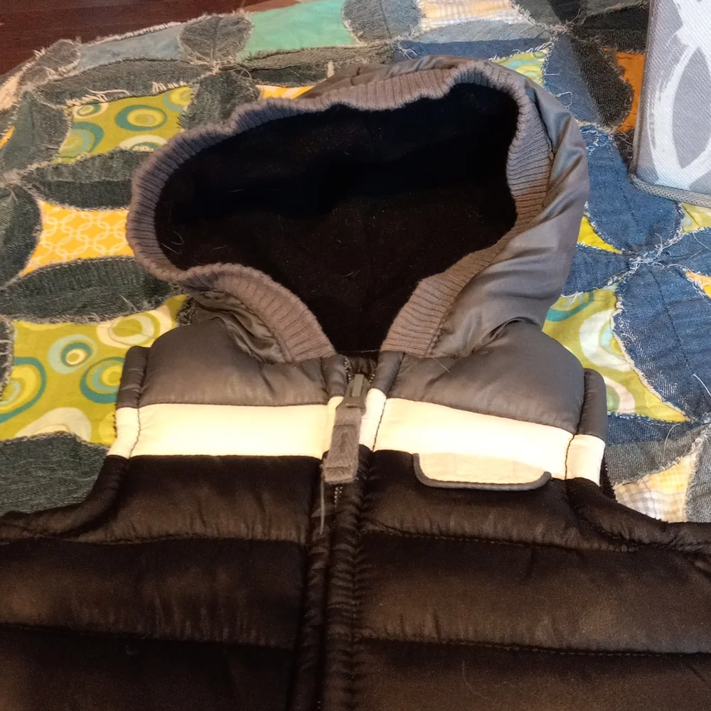 Jacket - Picture 2 of 5